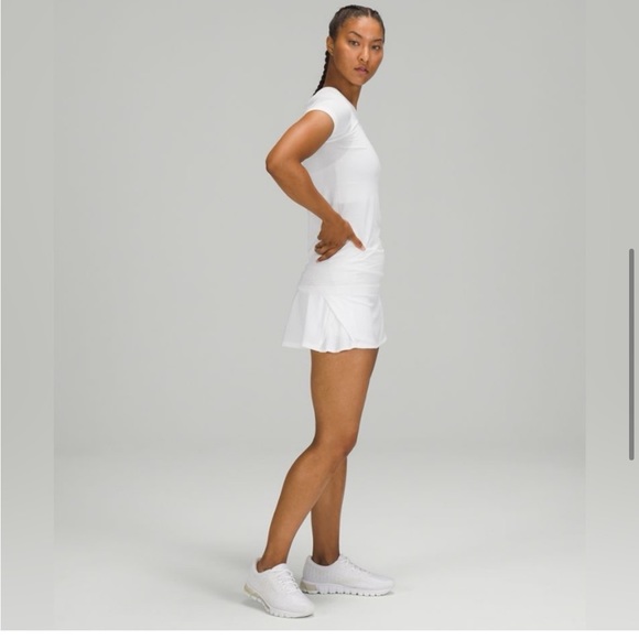 lululemon athletica Dresses & Skirts - Lululemon EUC- Play Off the Pleats Tennis Skort- White- Size 8- No Flaws!!